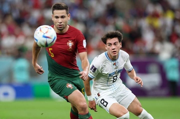 世界杯转播权要价21亿元！FIFA官网没有中文模式惹恼中国网友 日韩印都有（封面配图）